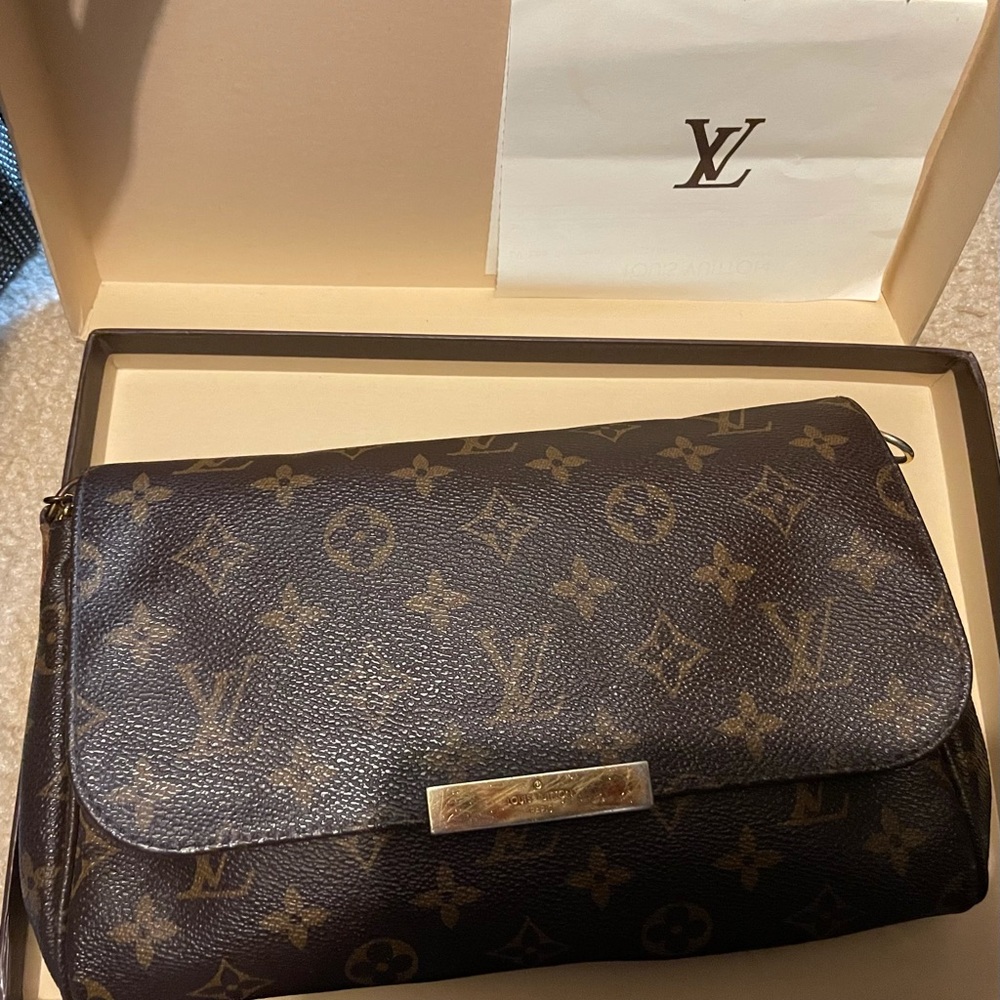 Louis Vuitton favorite  MM